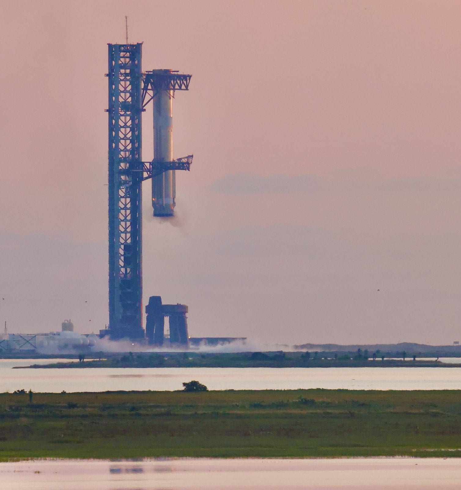 Catching a 71-metre rocket out of the sky